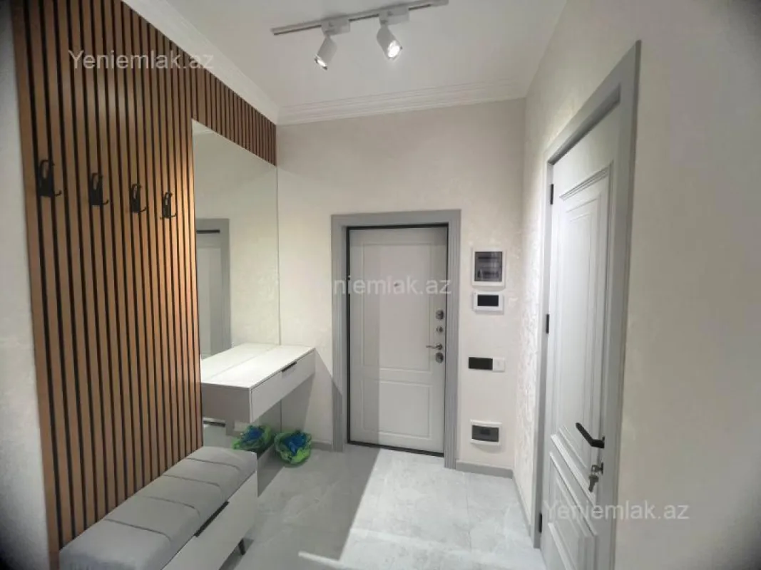 Satılır 2 otaqlı yeni tikili 84 m²