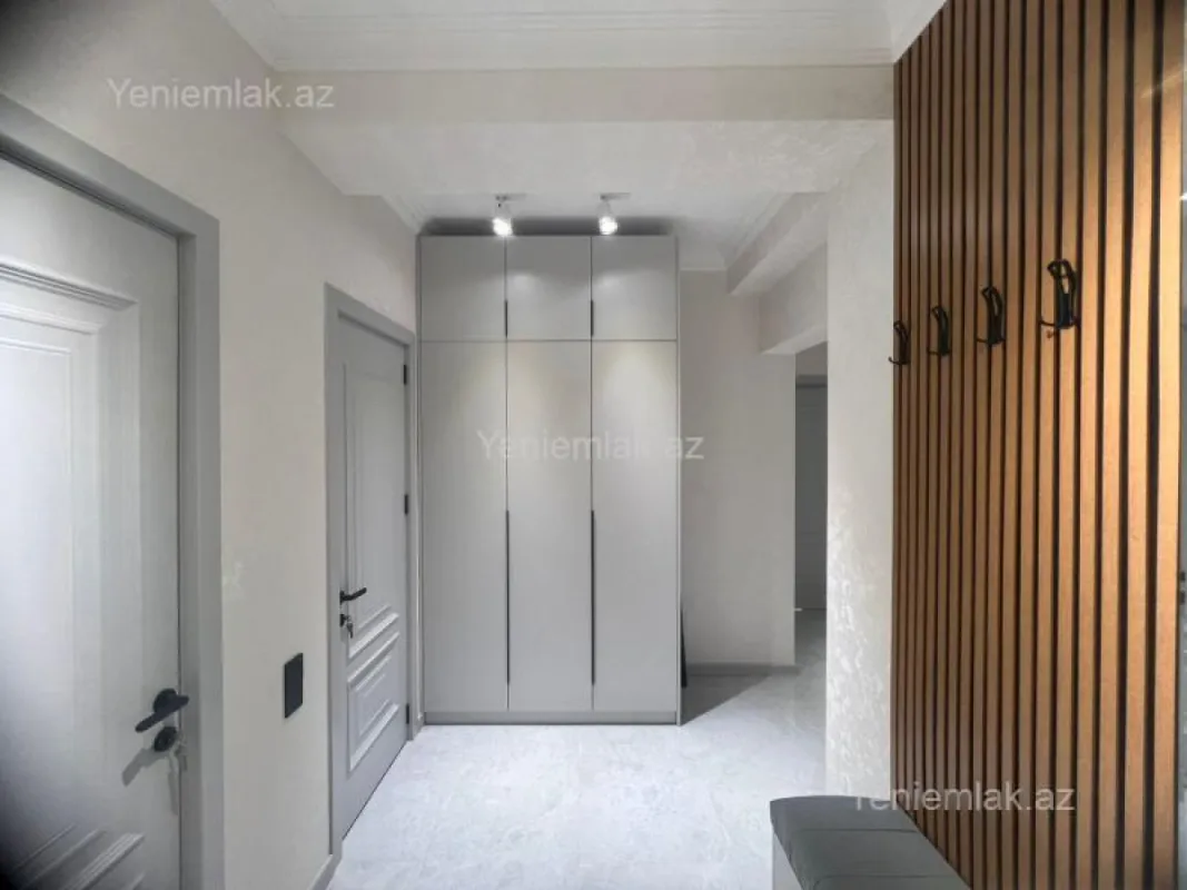 Satılır 2 otaqlı yeni tikili 84 m²