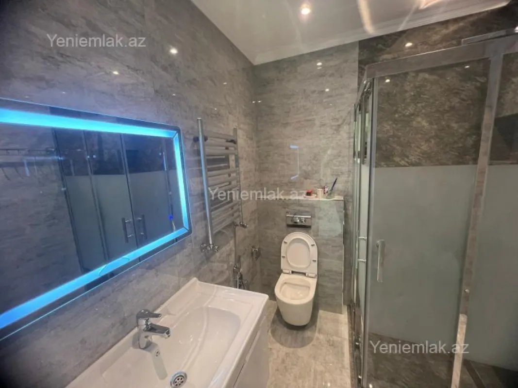 Satılır 2 otaqlı yeni tikili 84 m²