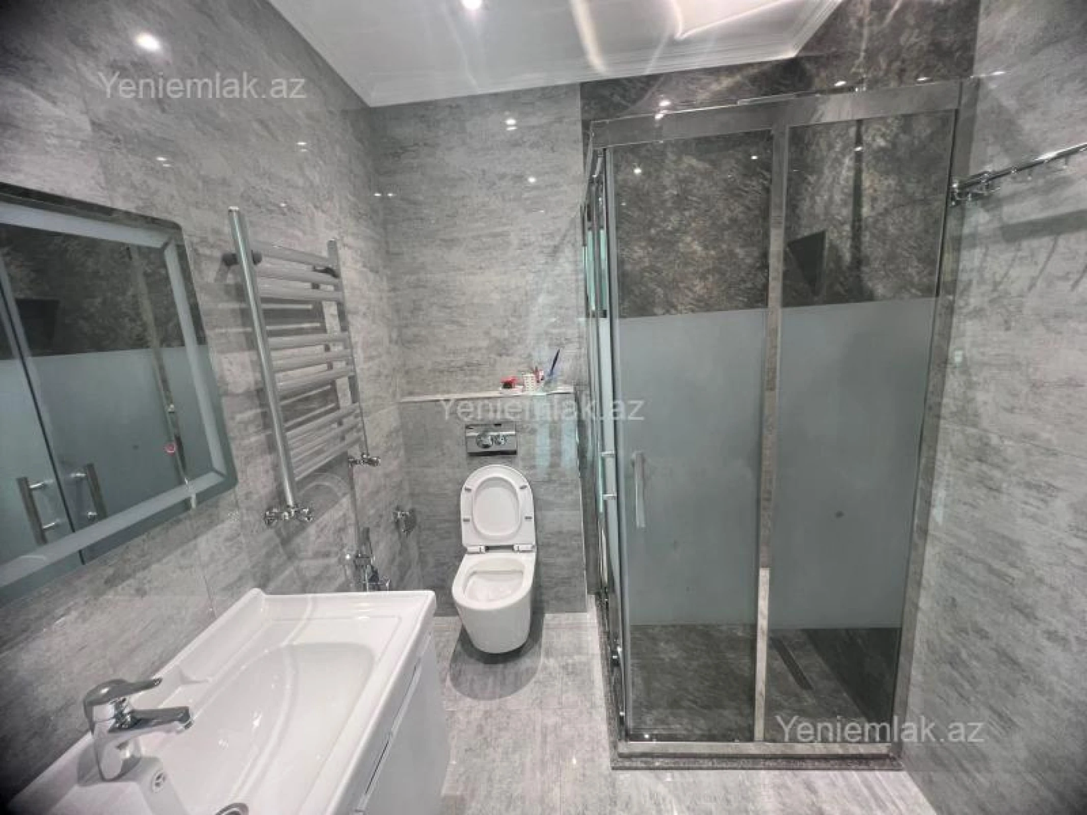 Satılır 2 otaqlı yeni tikili 84 m²