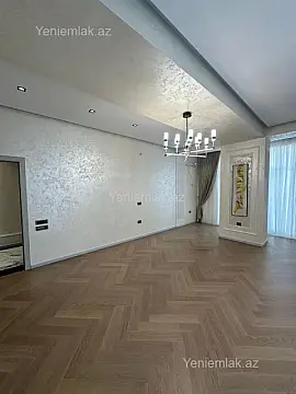 Satılır 3 otaqlı yeni tikili 115 m²