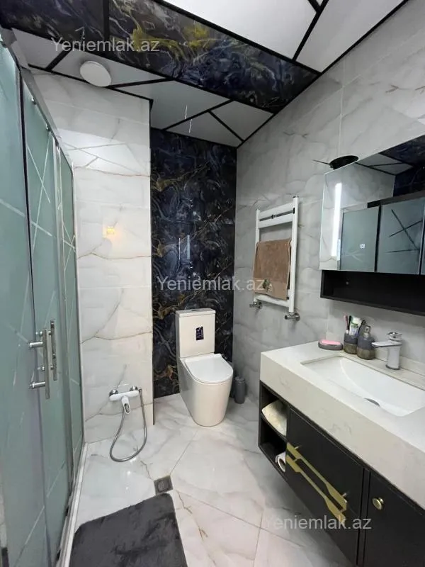 Satılır 4 otaqlı yeni tikili 142 m²