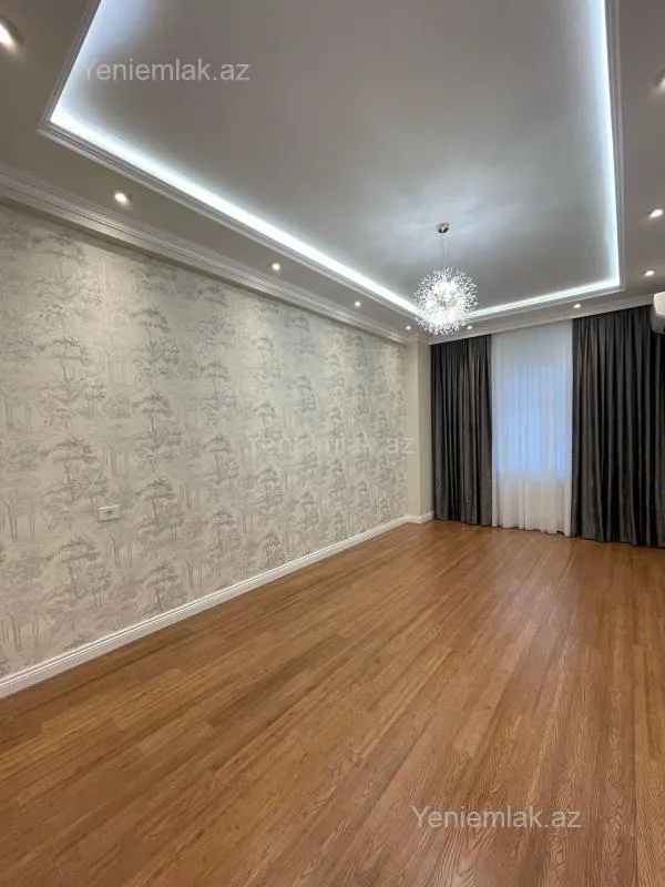 Satılır 4 otaqlı yeni tikili 185 m²