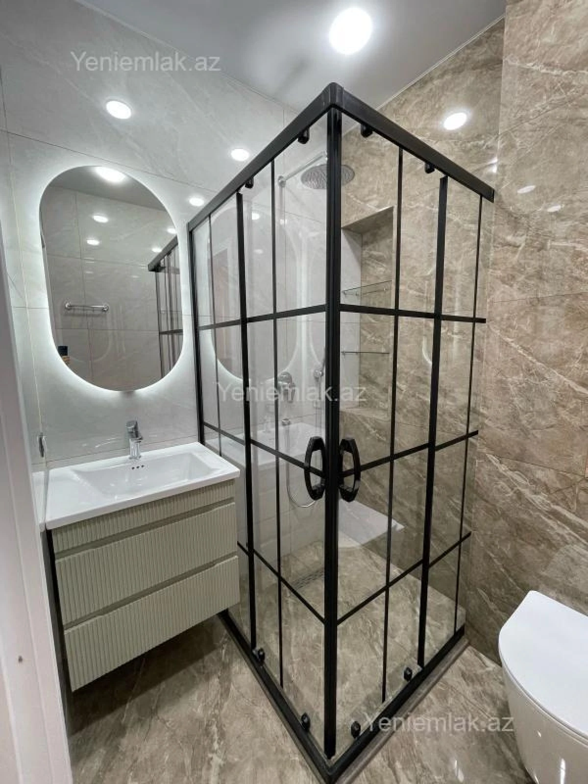 Satılır 4 otaqlı yeni tikili 185 m²