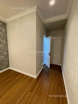 Satılır 4 otaqlı yeni tikili 185 m²