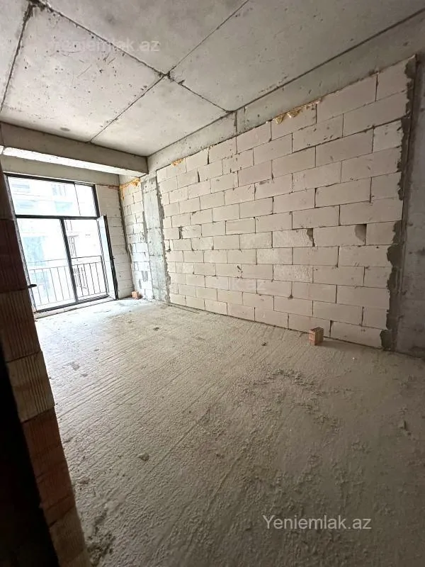Satılır 2 otaqlı yeni tikili 70 m²