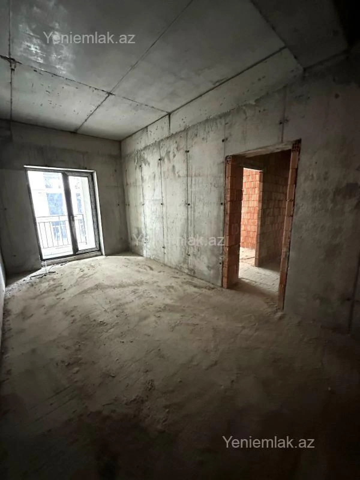 Satılır 2 otaqlı yeni tikili 70 m²