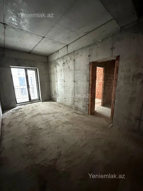 Satılır 2 otaqlı yeni tikili 70 m²