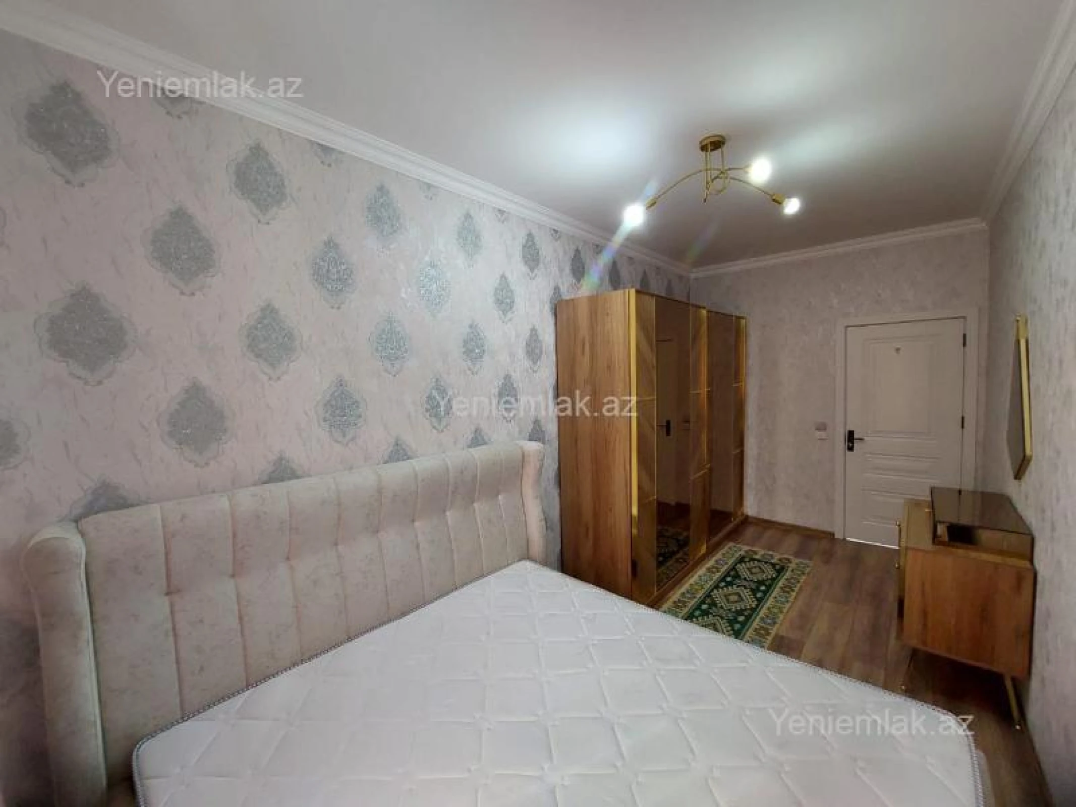 Satılır 2 otaqlı köhnə tikili 45 m²