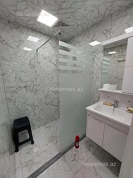 Satılır 2 otaqlı köhnə tikili 45 m²
