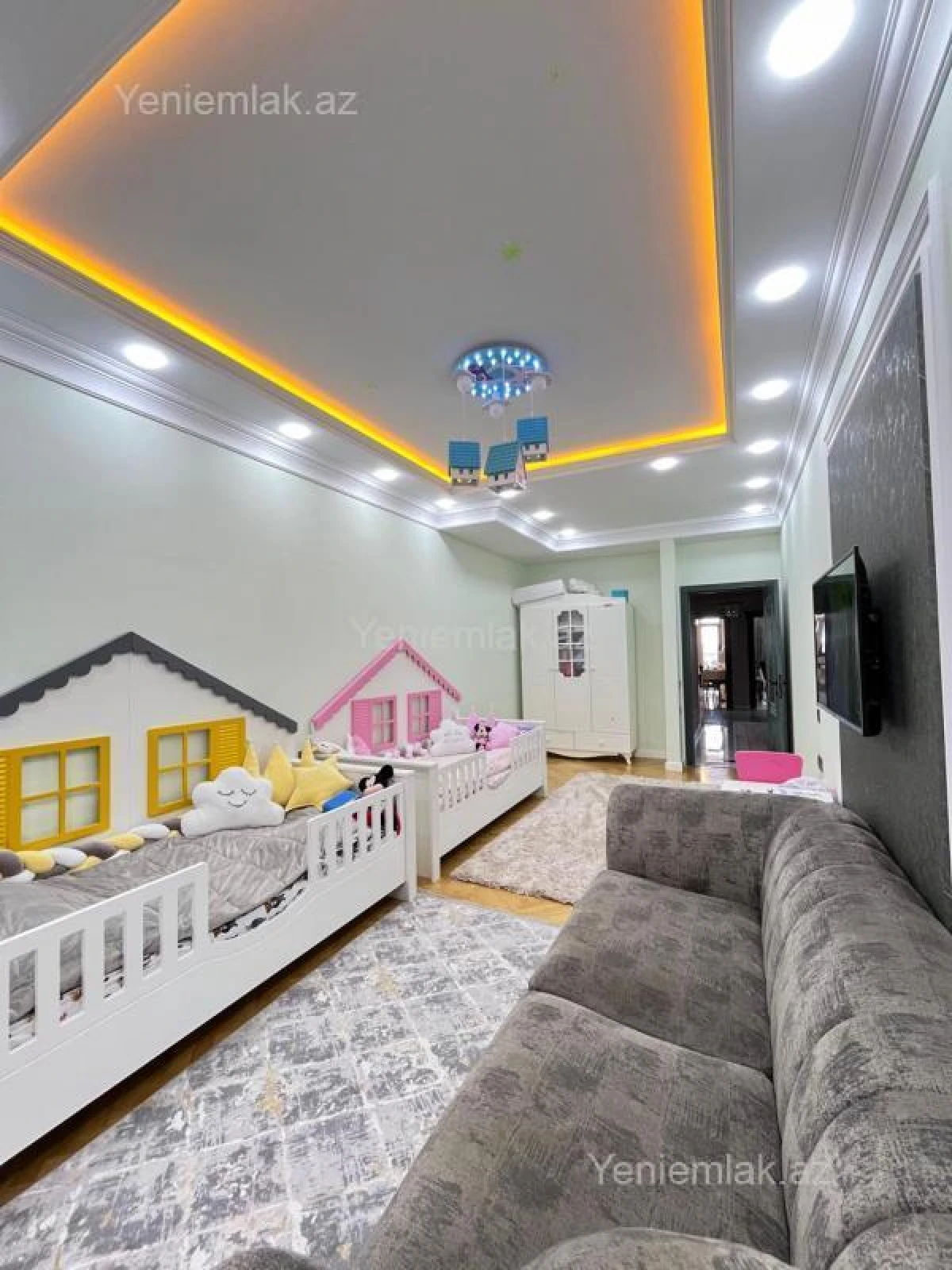 Satılır 3 otaqlı yeni tikili 147 m²