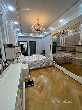 Satılır 3 otaqlı yeni tikili 147 m²