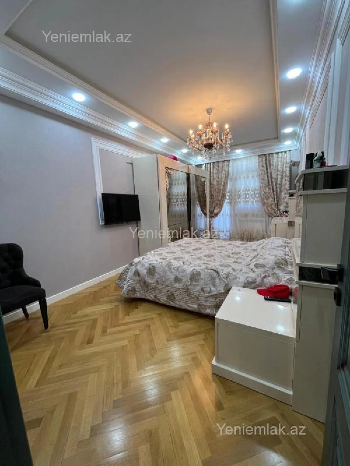 Satılır 3 otaqlı yeni tikili 147 m²