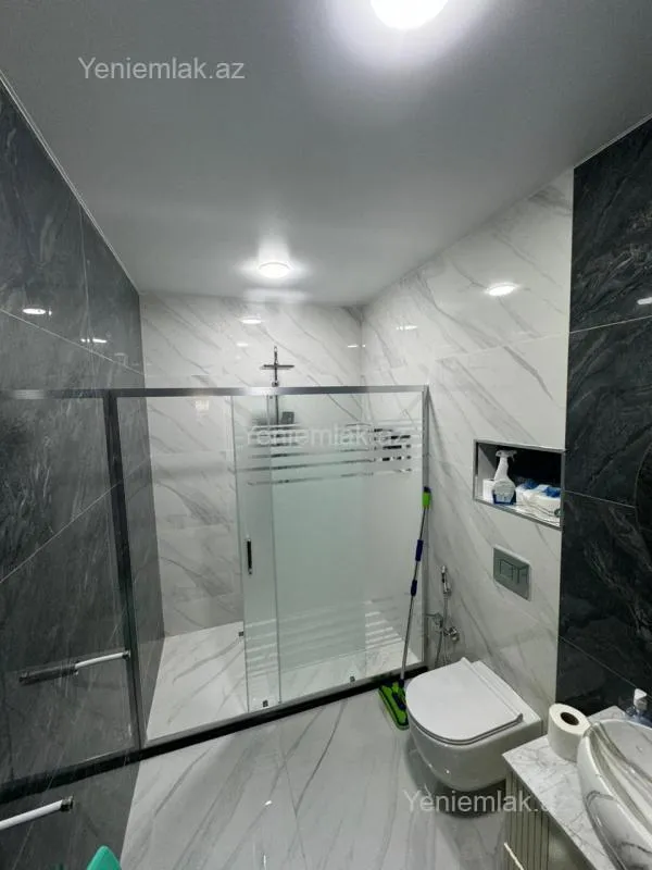 Satılır 3 otaqlı yeni tikili 147 m²