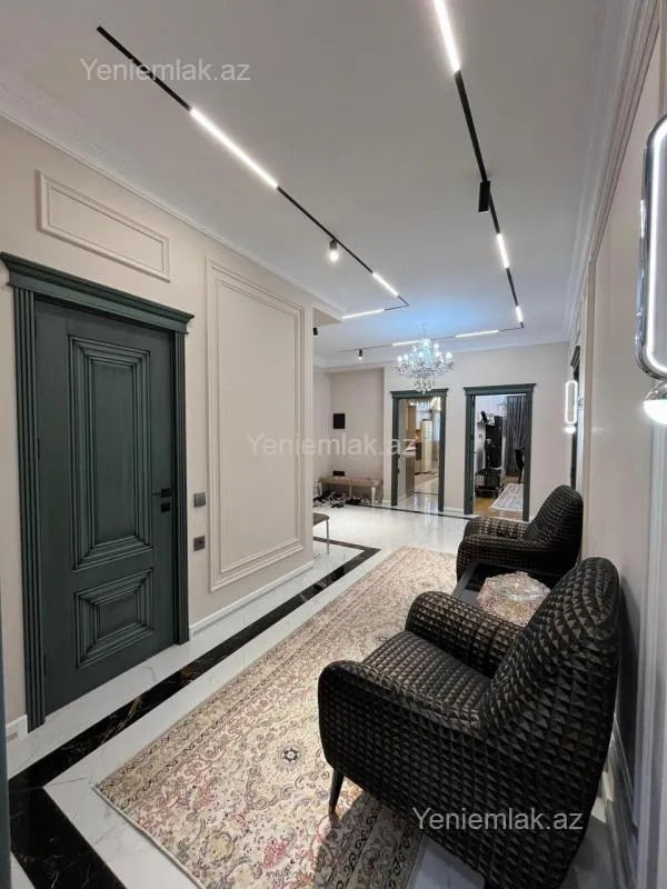 Satılır 3 otaqlı yeni tikili 147 m²