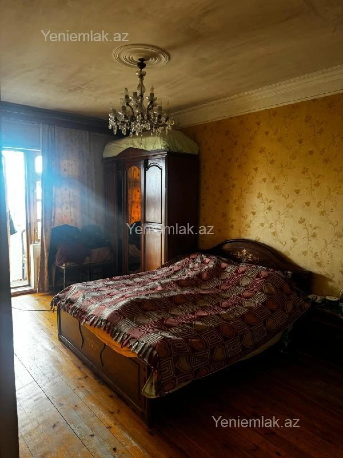 Satılır 3 otaqlı köhnə tikili 85 m²