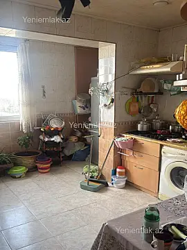 Satılır 3 otaqlı köhnə tikili 85 m²