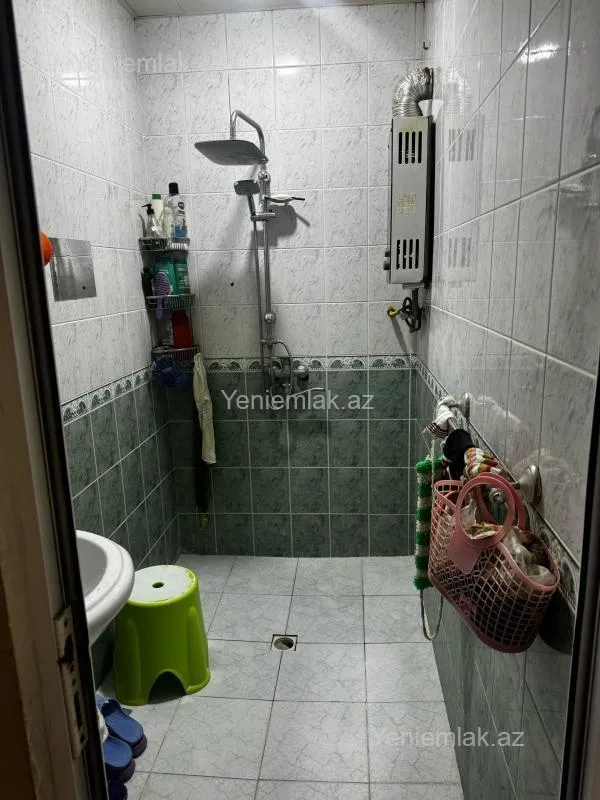 Satılır 3 otaqlı köhnə tikili 85 m²