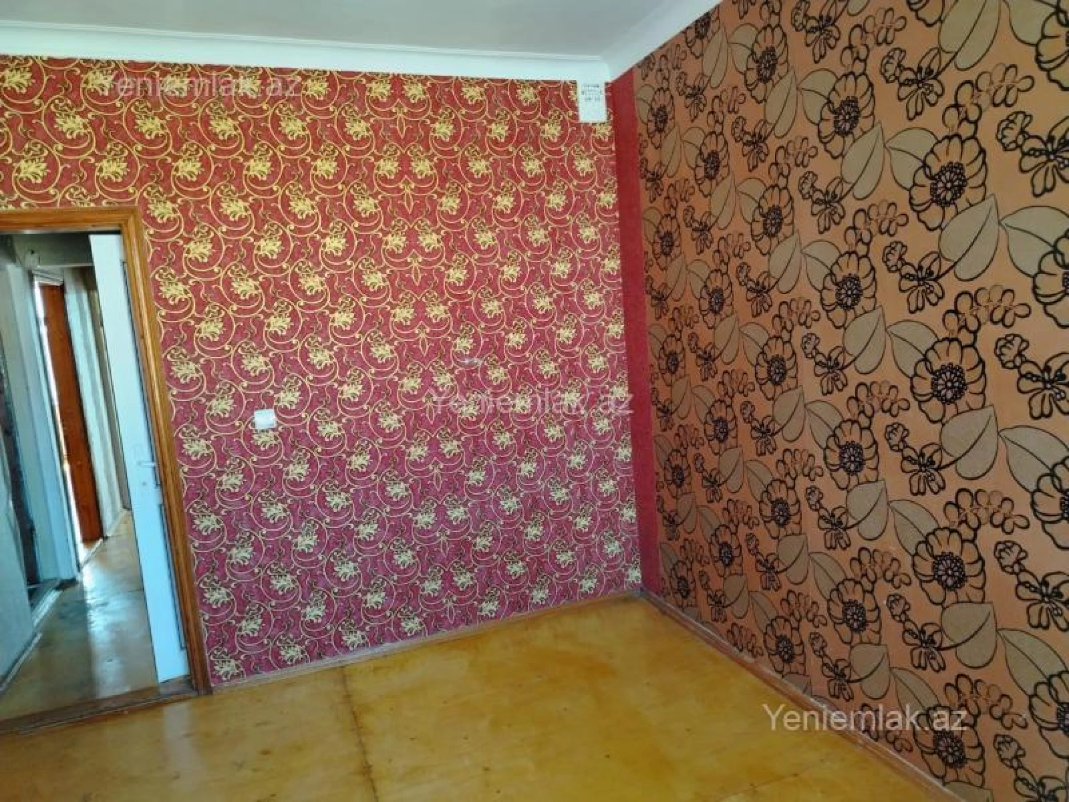 Satılır 2 otaqlı köhnə tikili 65 m²