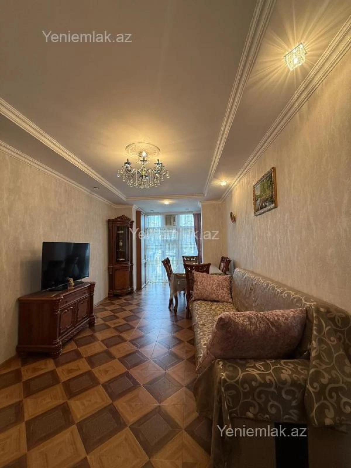 Satılır 4 otaqlı köhnə tikili 80 m²