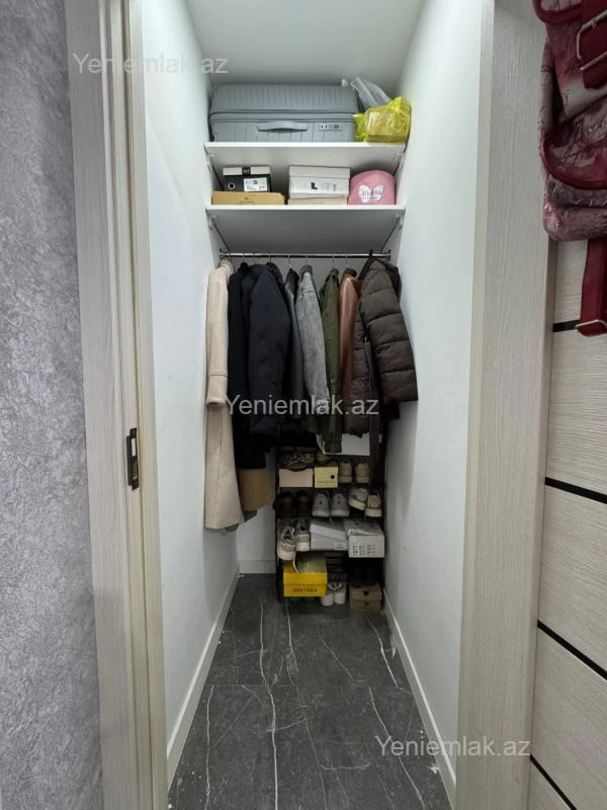 Satılır 2 otaqlı köhnə tikili 65 m²