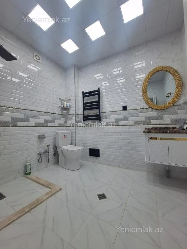 Satılır 3 otaqlı yeni tikili 105 m²