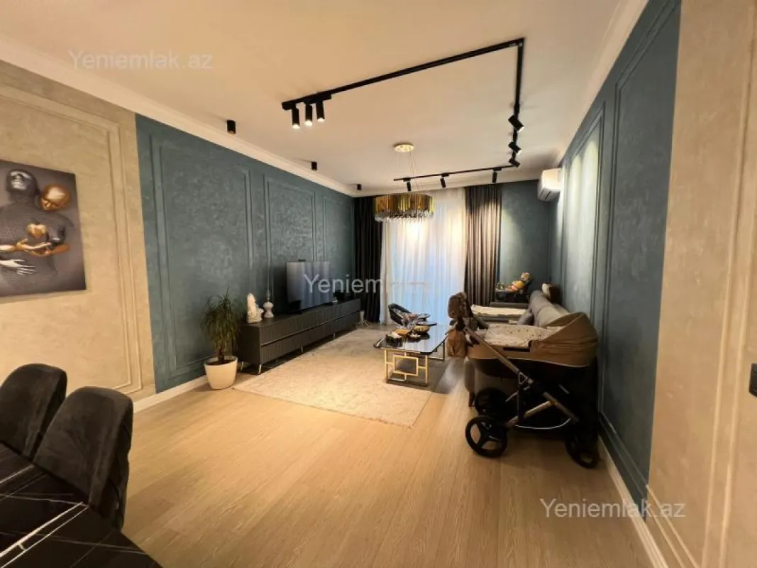 Satılır 2 otaqlı yeni tikili 98 m²