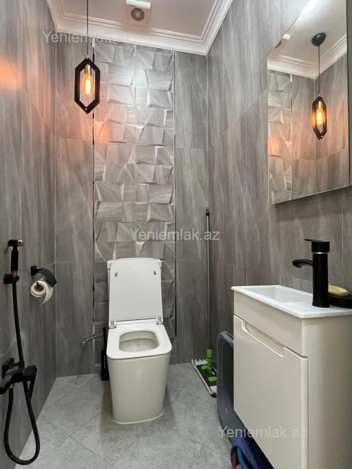 Satılır 3 otaqlı yeni tikili 115 m²