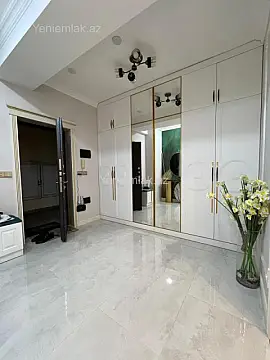 Satılır 3 otaqlı yeni tikili 115 m²