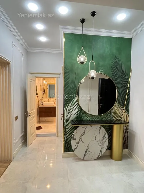 Satılır 3 otaqlı yeni tikili 115 m²