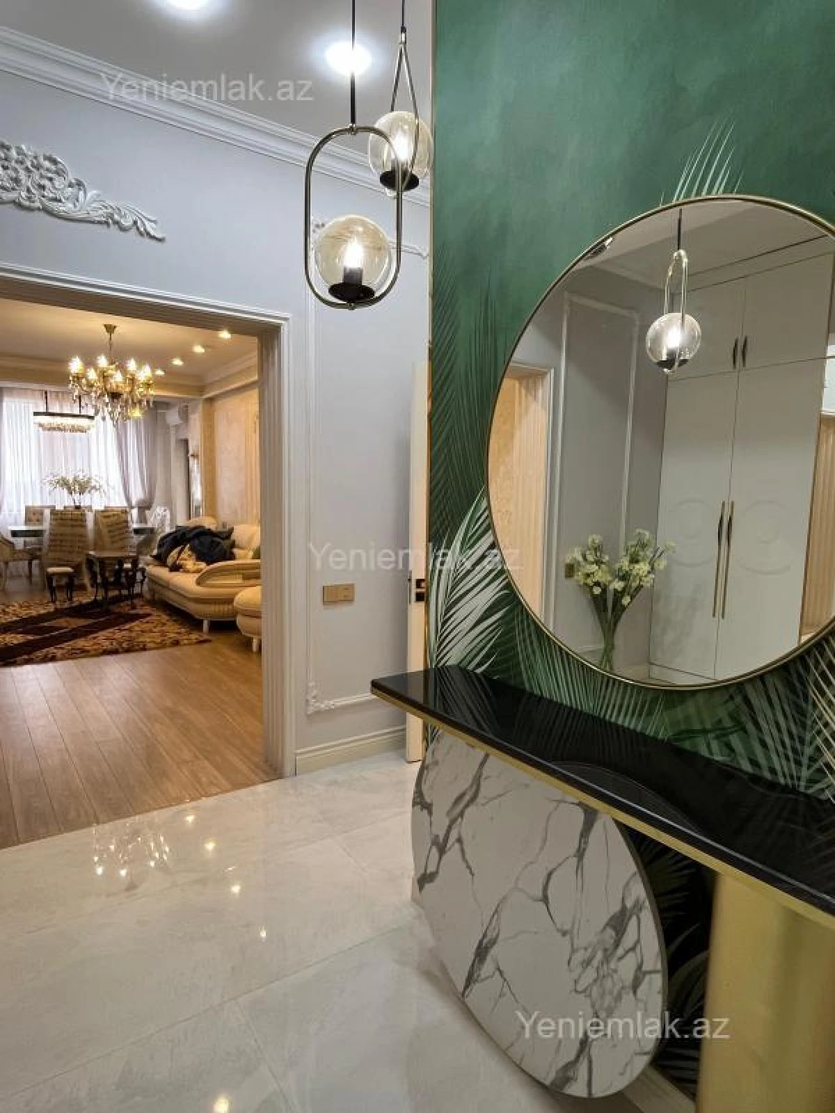 Satılır 3 otaqlı yeni tikili 115 m²