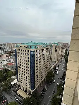 Satılır 3 otaqlı yeni tikili 115 m²