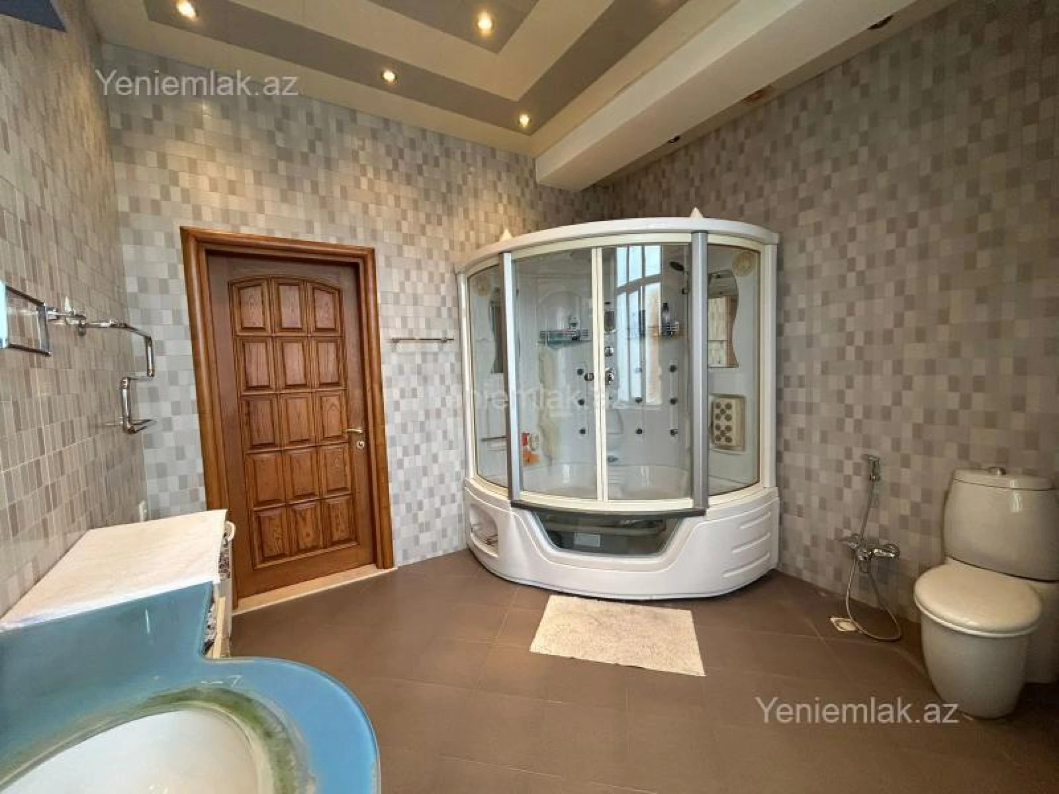 Satılır 3 otaqlı yeni tikili 175 m²