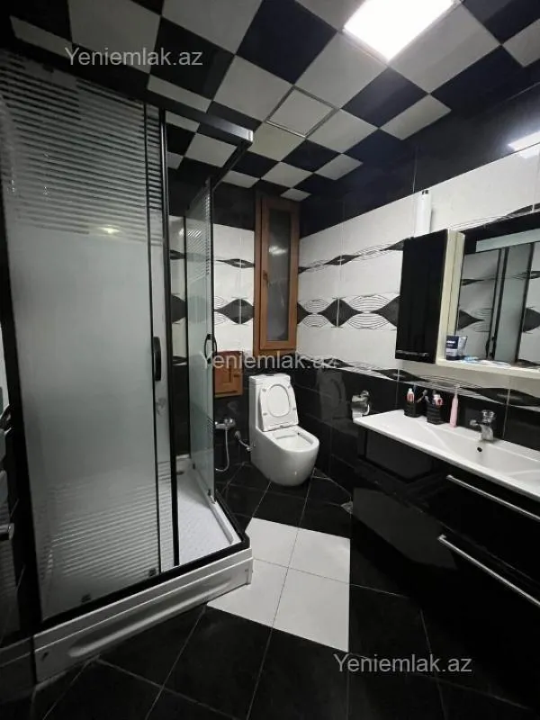 Satılır 3 otaqlı yeni tikili 100 m²