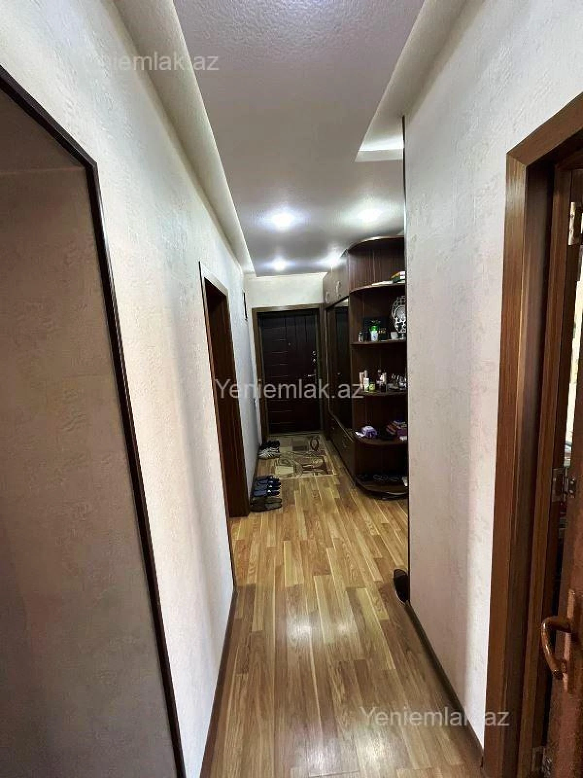 Satılır 3 otaqlı köhnə tikili 75 m²