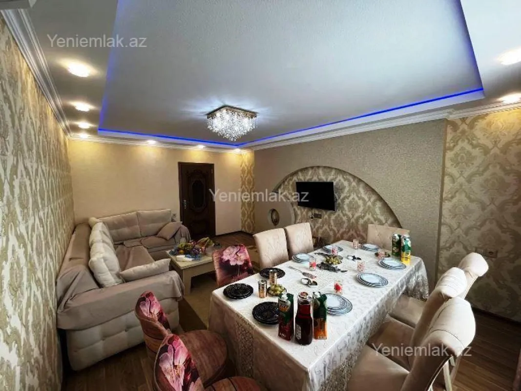 Satılır 3 otaqlı köhnə tikili 75 m²