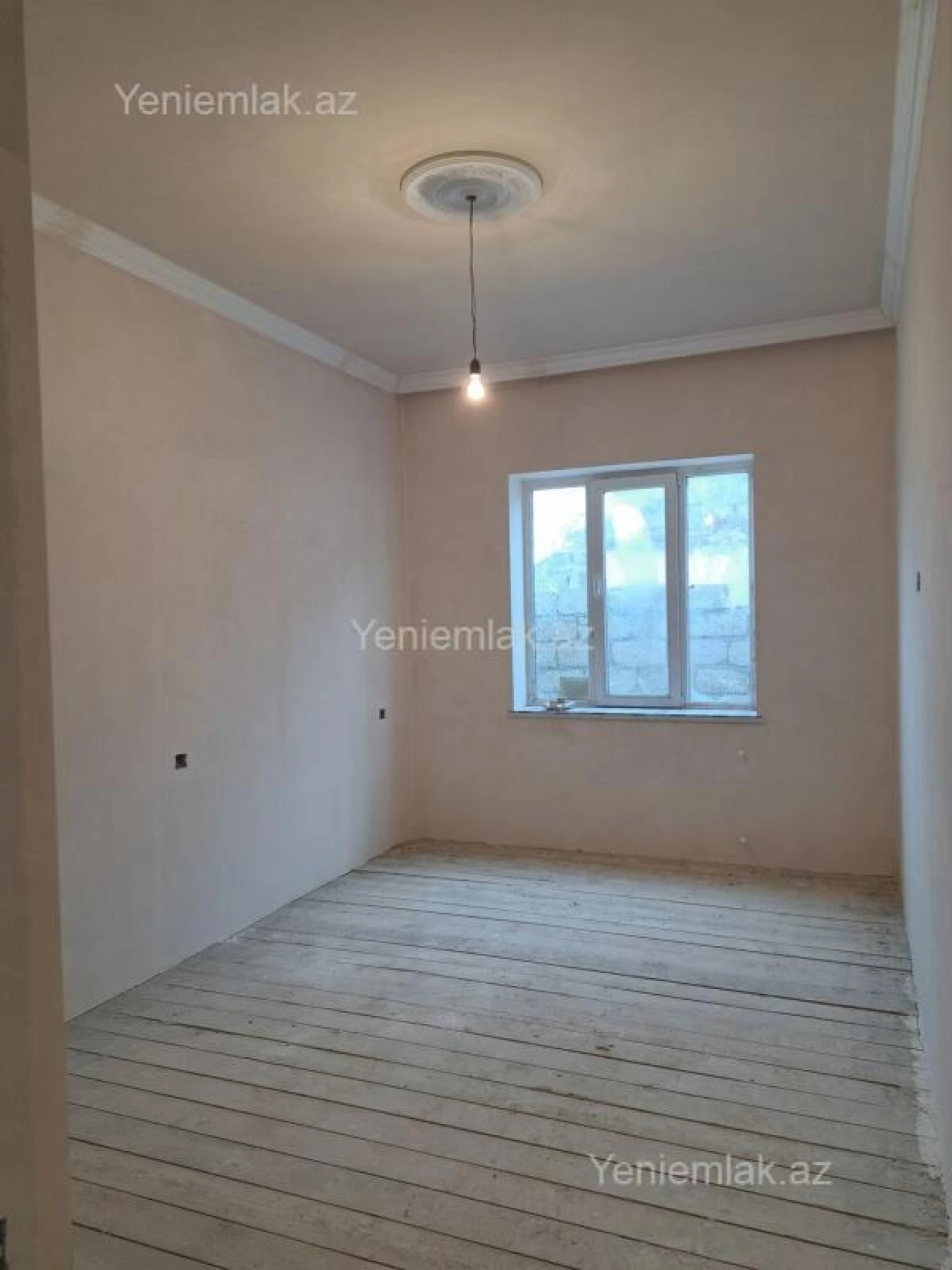 Satılır 2 otaqlı yeni tikili 50 m²