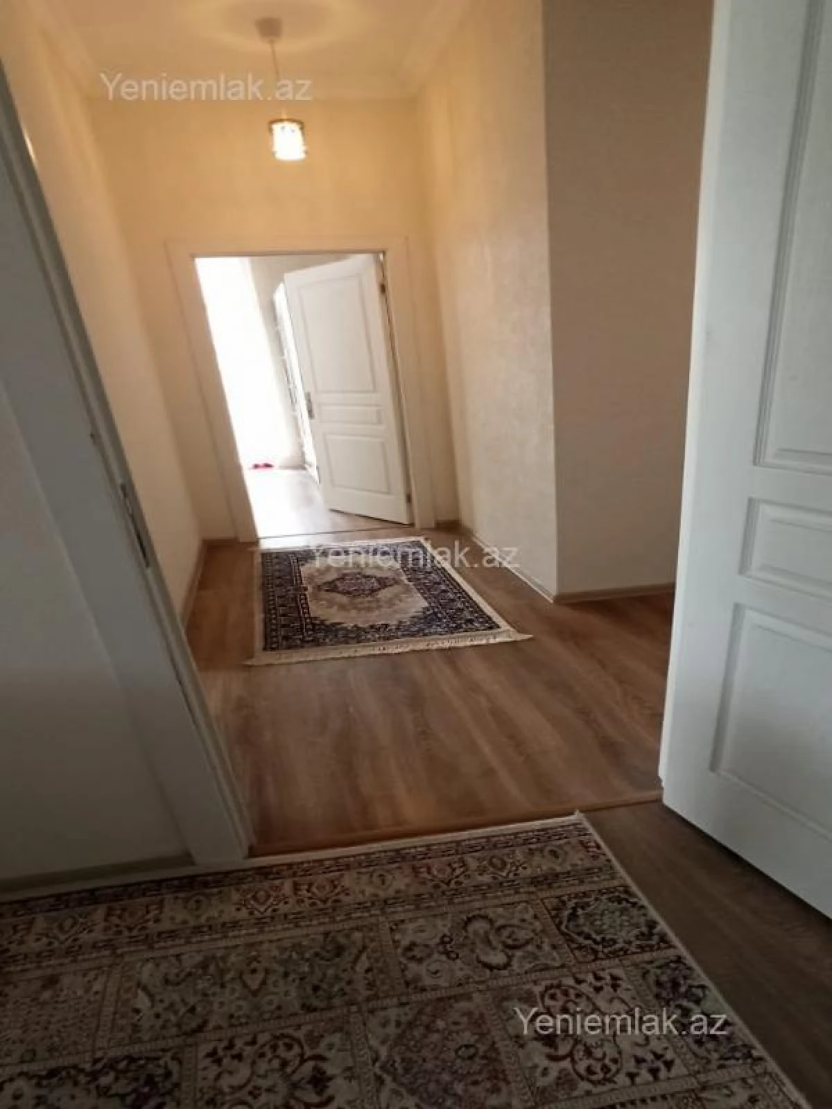 Satılır 3 otaqlı yeni tikili 85 m²