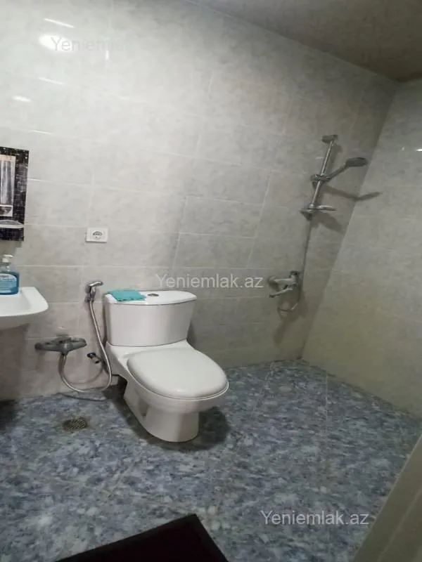 Satılır 3 otaqlı yeni tikili 85 m²