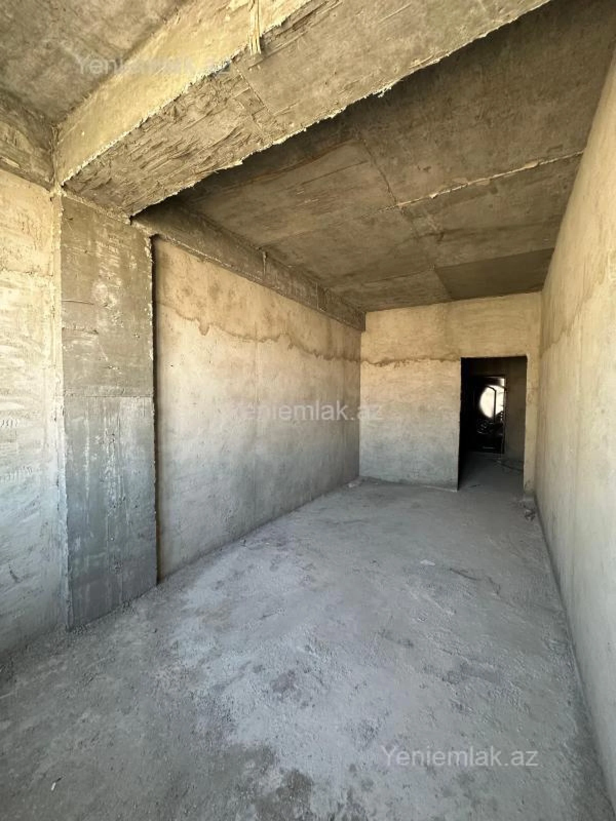 Satılır 2 otaqlı yeni tikili 87 m²