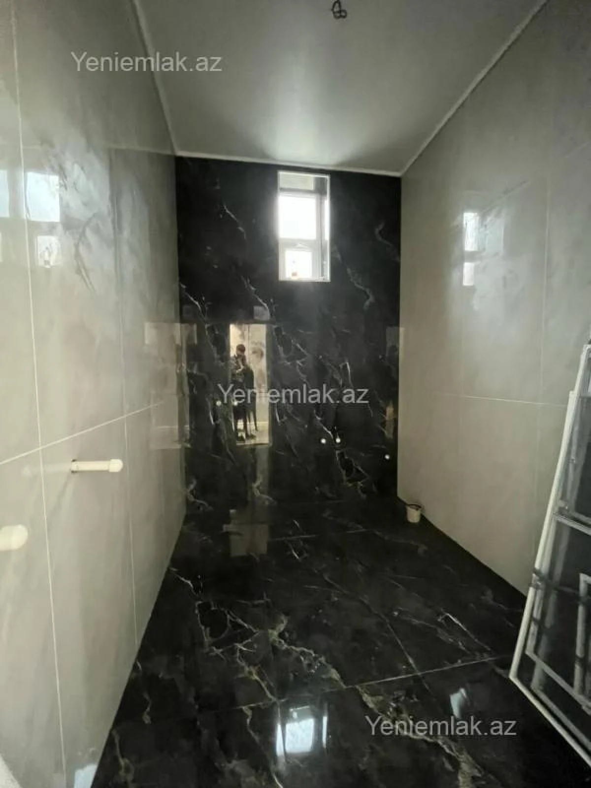 Satılır 2 otaqlı yeni tikili 50 m²