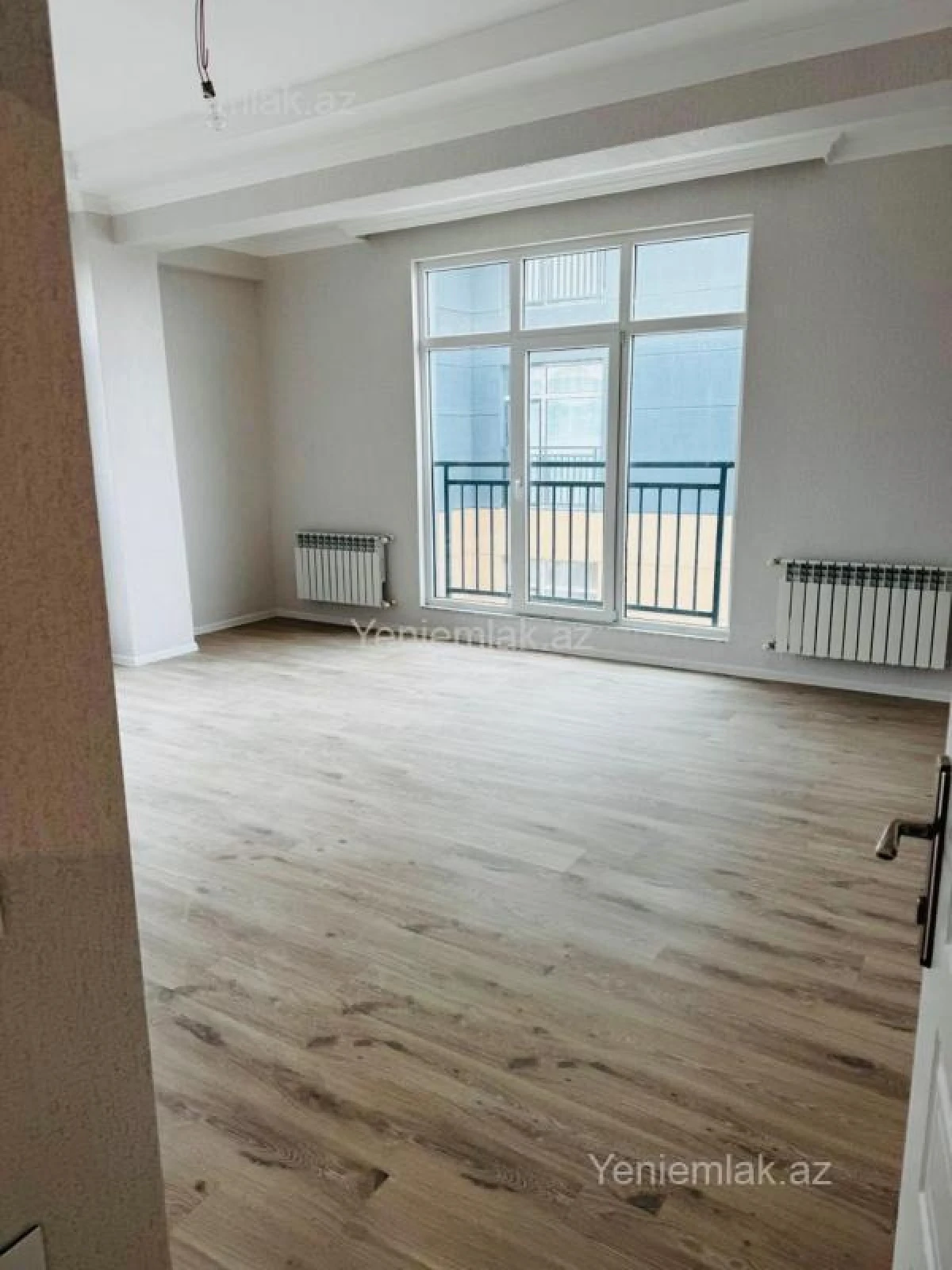 Satılır 2 otaqlı yeni tikili 74 m²