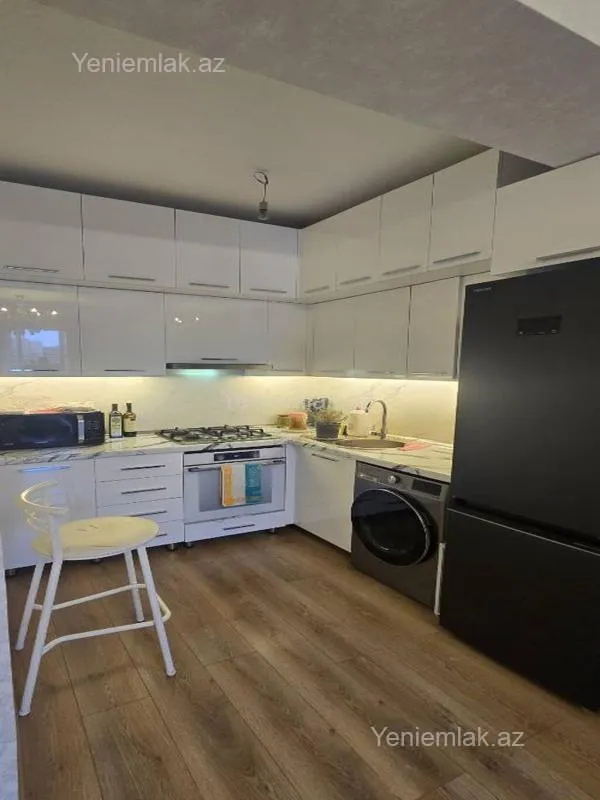 Kirayə verilir 2 otaqlı yeni tikili 47 m²