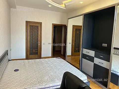 Satılır 3 otaqlı yeni tikili 145 m²