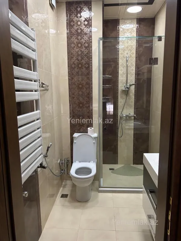 Satılır 3 otaqlı yeni tikili 145 m²