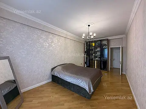 Satılır 3 otaqlı yeni tikili 129 m²
