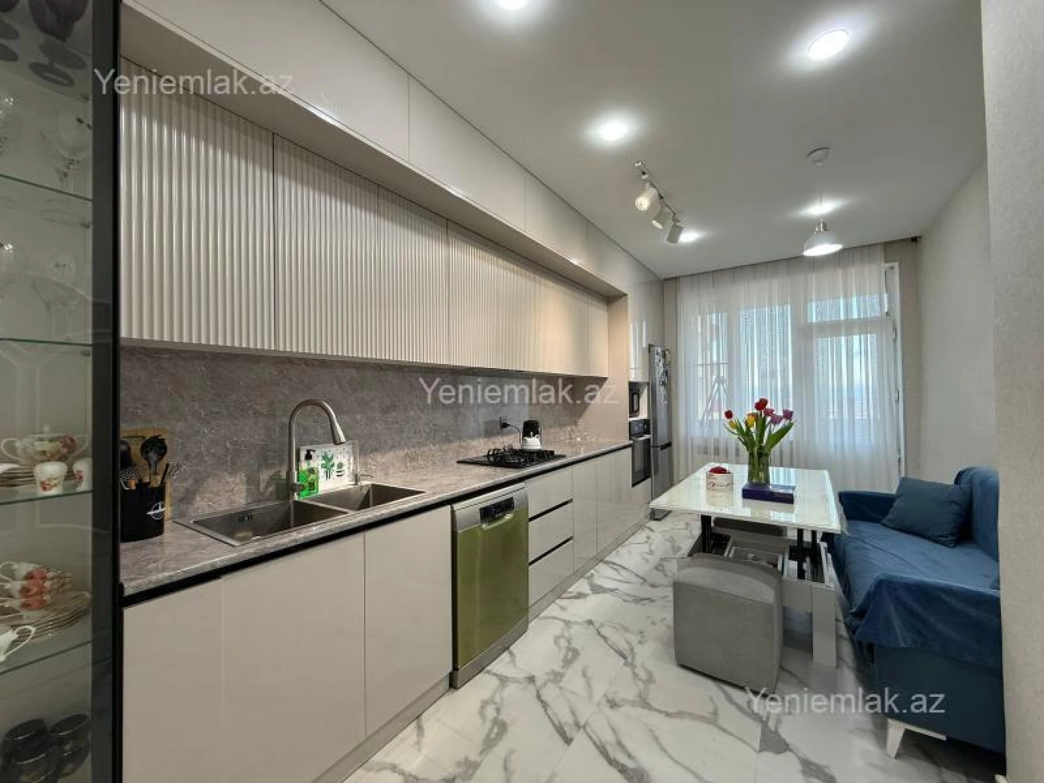 Satılır 3 otaqlı yeni tikili 129 m²