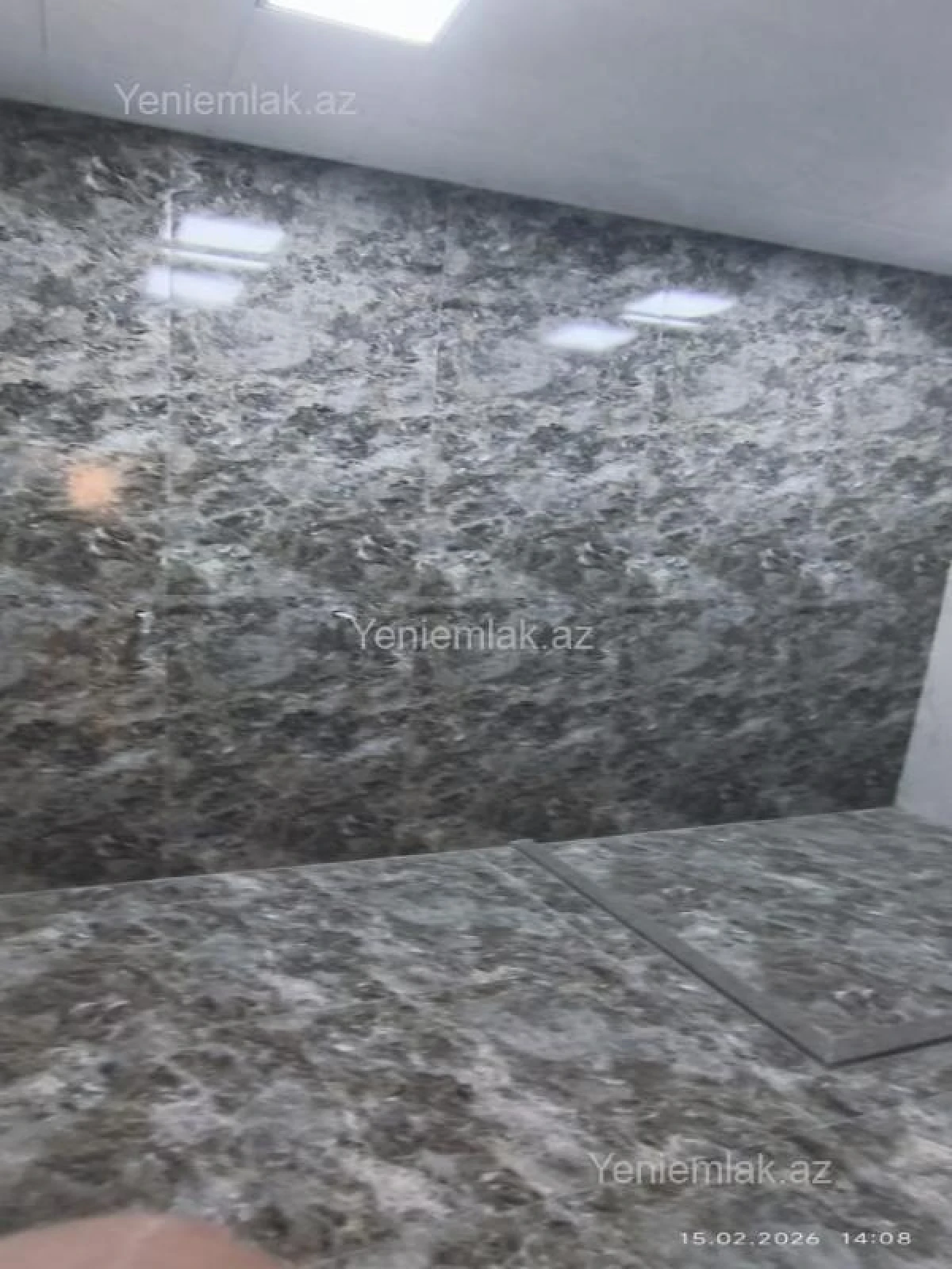 Satılır 3 otaqlı yeni tikili 160 m²