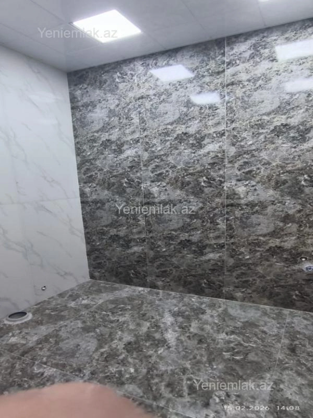 Satılır 3 otaqlı yeni tikili 160 m²