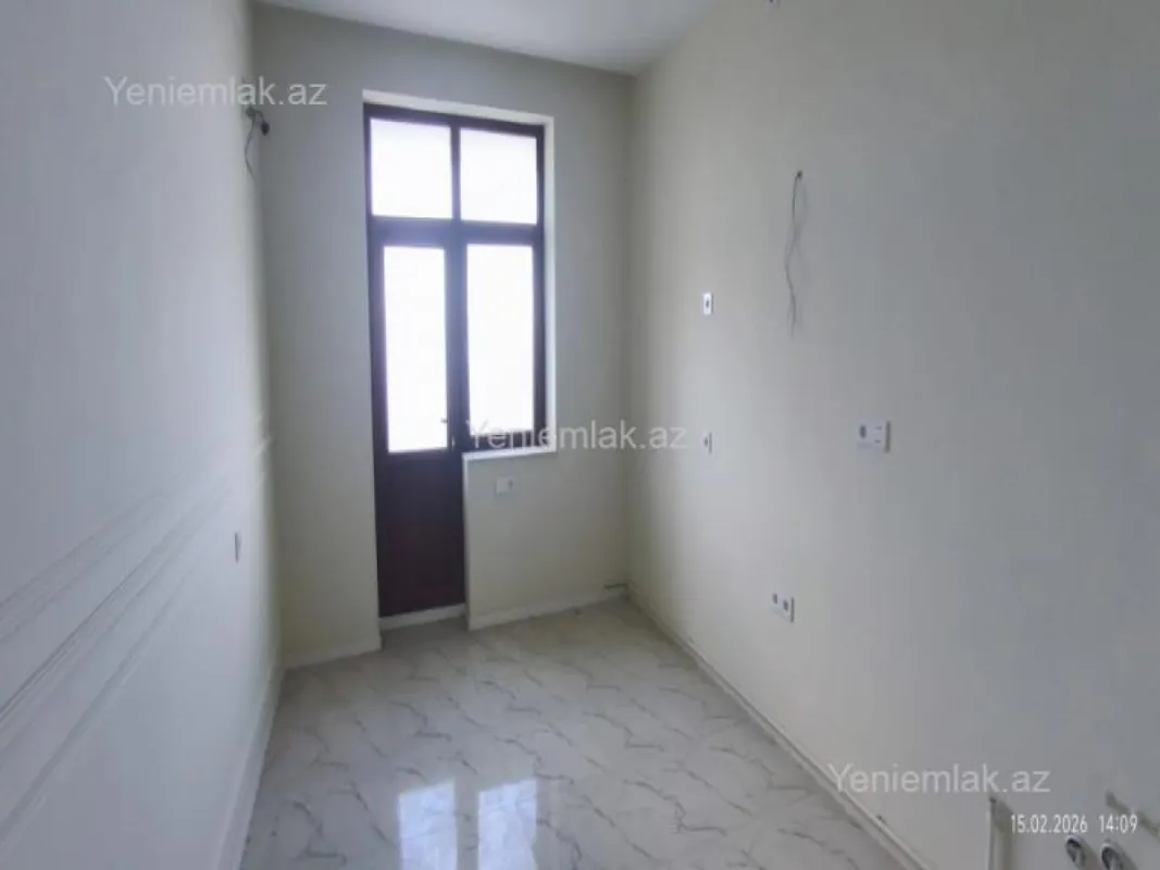 Satılır 3 otaqlı yeni tikili 160 m²